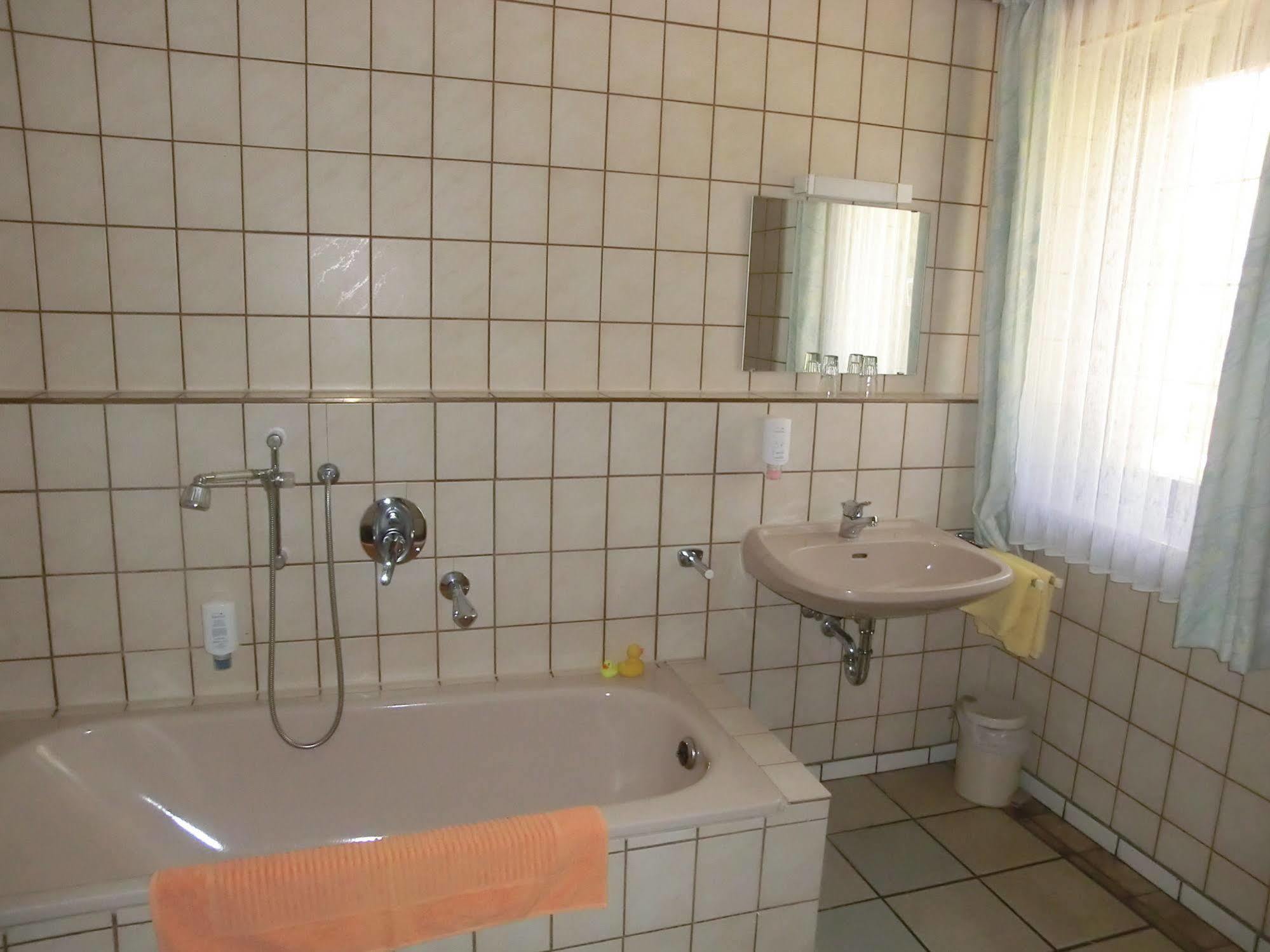 Hotel Glindenberger Hof Bagian luar foto